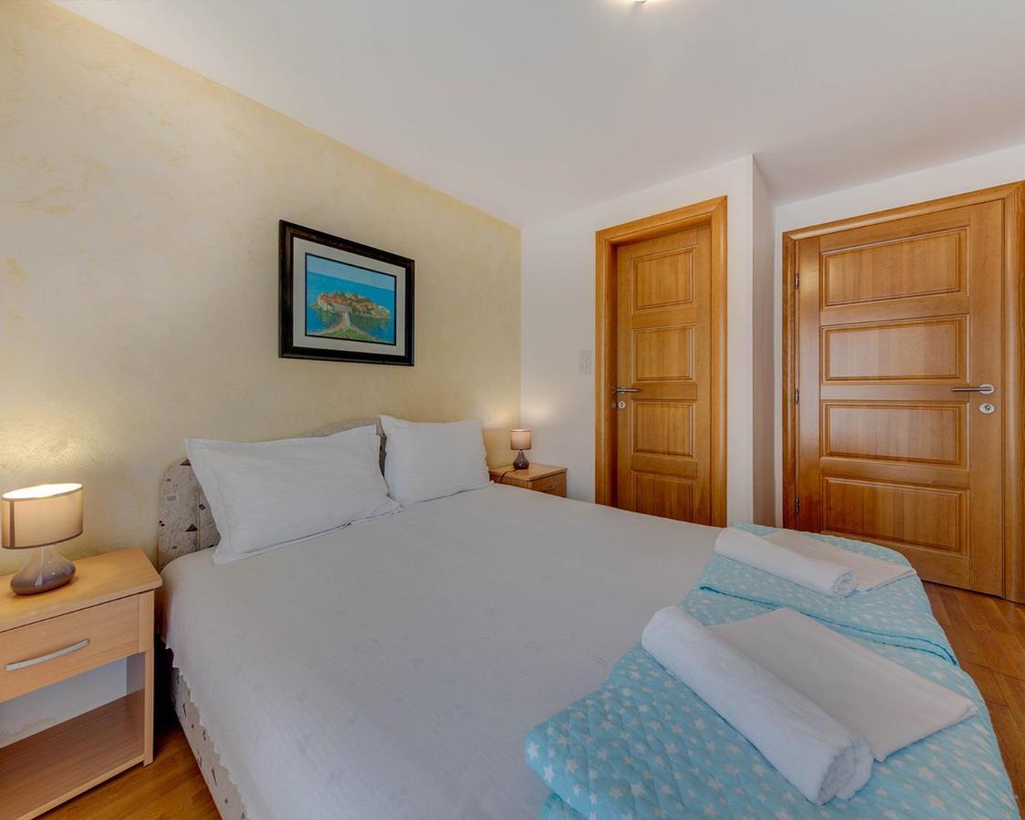 Disney Apartments ブドヴァ エクステリア 写真